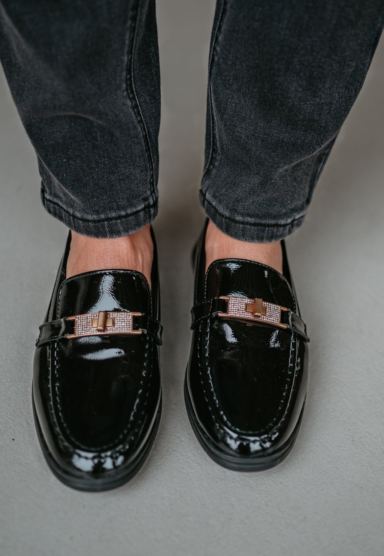 Angolo loafers I Black - Wild Souls by JV® - Loafers