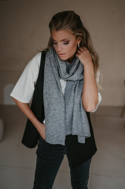 Esiste scarf I Dark Grey - Wild Souls by JV® - Scarfs