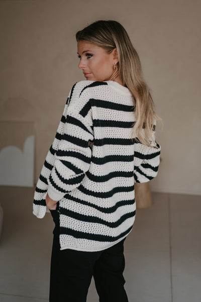 Milioni knit I Striped Black - Wild Souls by JV® - Knits