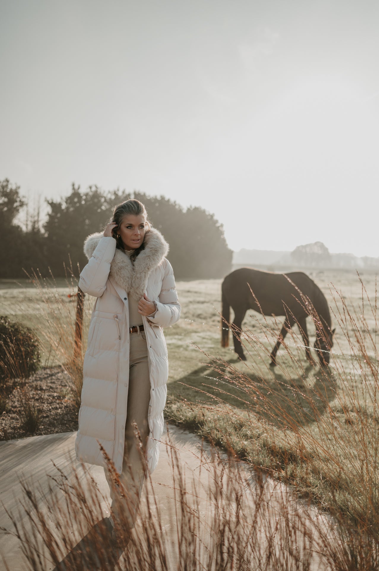 Ostrica coat I Beige - Wild Souls by JV® - Coats