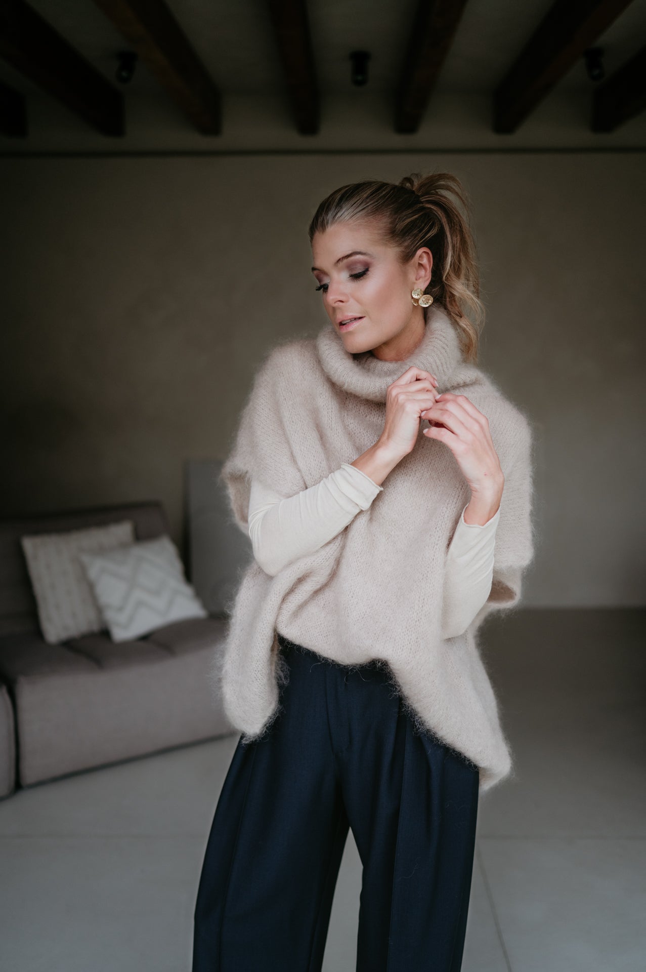 Pochi knit I Beige - Wild Souls by JV® - Knits