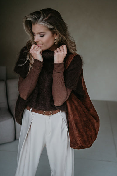 Pochi knit I Chocolate Brown - Wild Souls by JV® - Knits