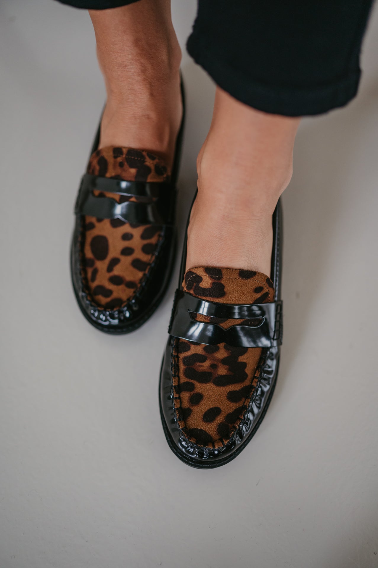 Rezza loafers I Leopard - Wild Souls by JV® - Loafers